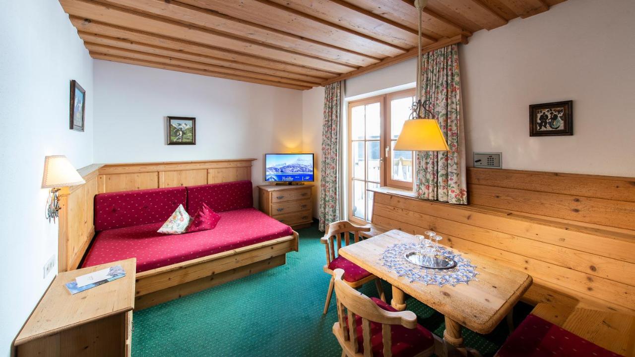Alpenromantik-Hotel Wirlerhof Galtuer Exterior photo